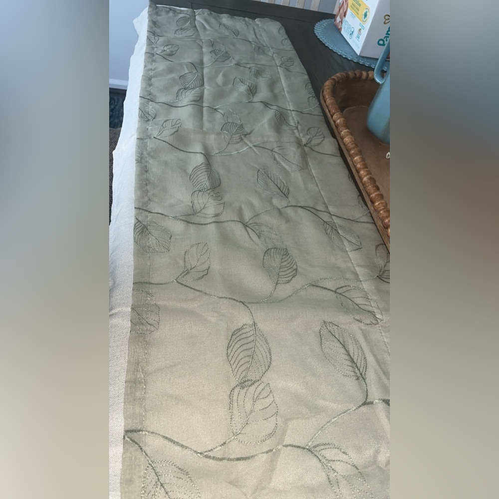 Leaf Curtain